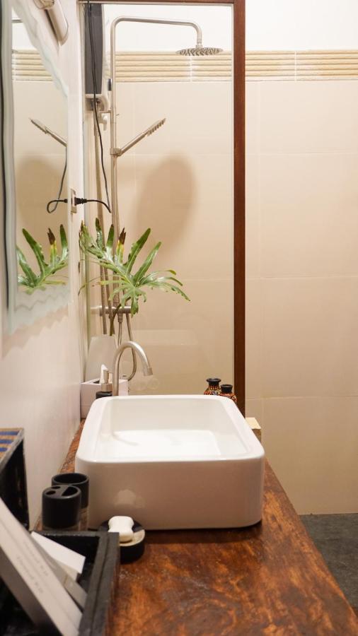 La Colonial Resort (Adults Only) El Nido Bagian luar foto