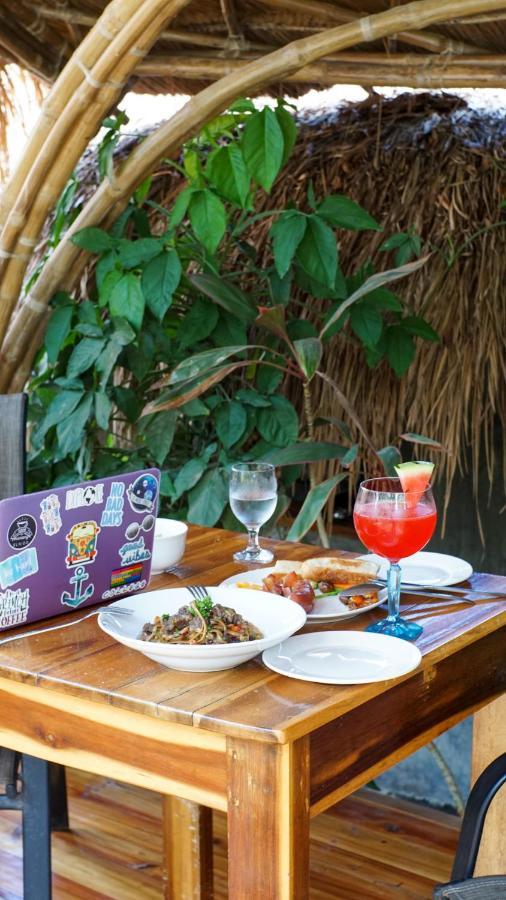 La Colonial Resort (Adults Only) El Nido Bagian luar foto