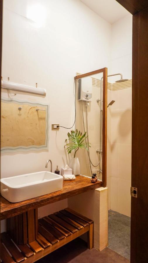 La Colonial Resort (Adults Only) El Nido Bagian luar foto