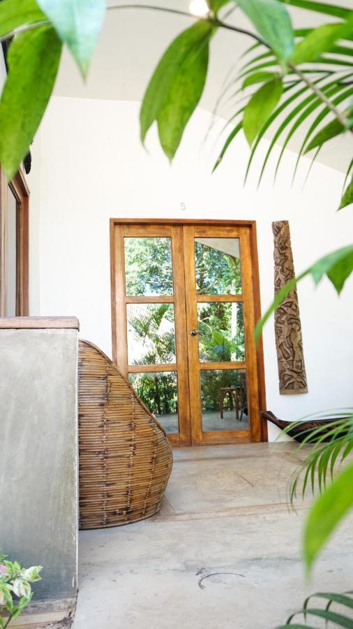 La Colonial Resort (Adults Only) El Nido Bagian luar foto